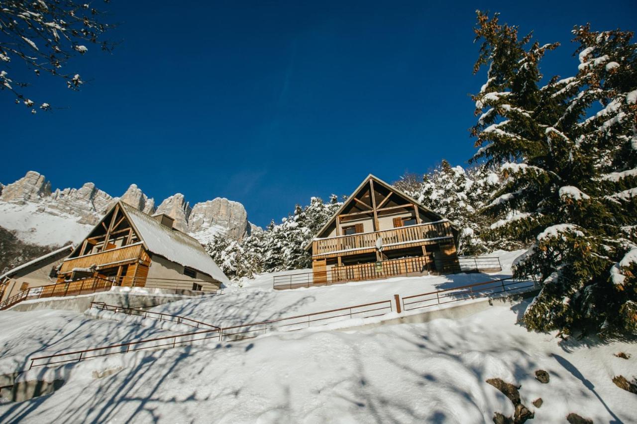 Eterpa Les Chalets De Pre Clos En Vercors Saint-Andeol  Exterior photo
