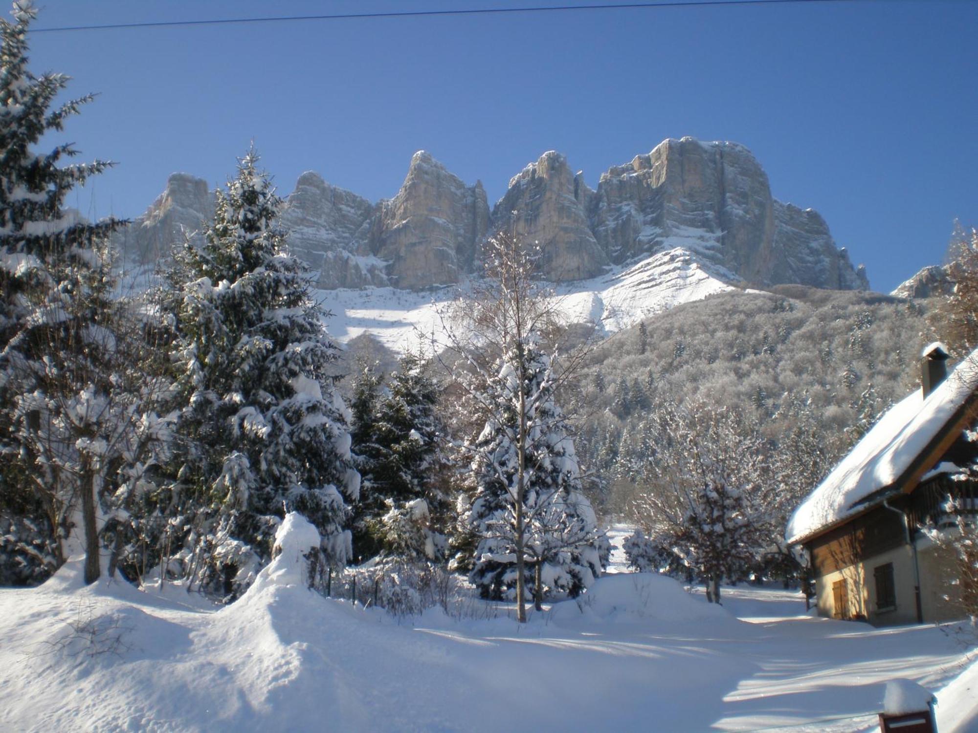 Eterpa Les Chalets De Pre Clos En Vercors Saint-Andeol  Exterior photo